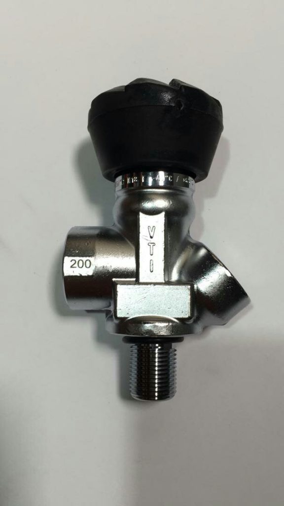 SCBA K632 200bar M18 with 45°degree gauge - 1049 photo 5