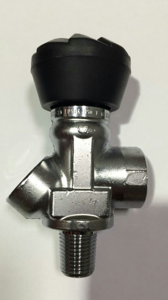 SCBA K632 200Bar E17 with 45° degree gauge - 1047 photo 2