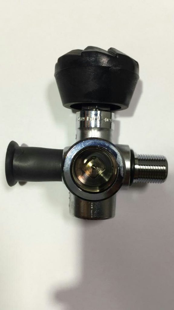 SCBA K632 300Bar M18 with 90° degree gauge - 1015 photo 4